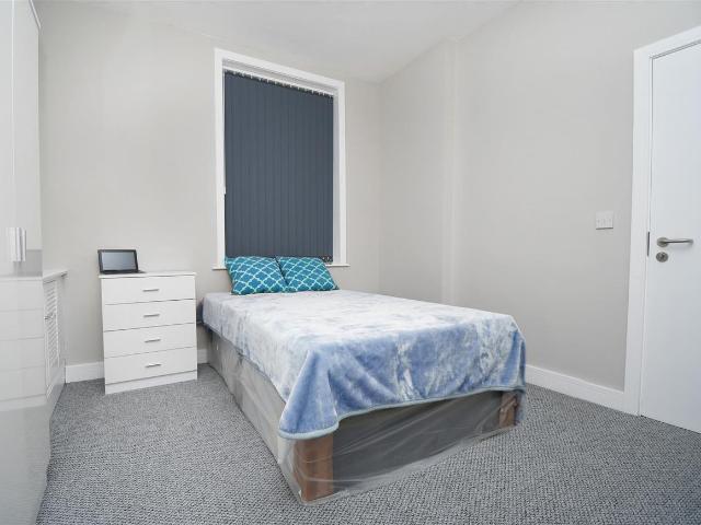 Room for rent in Rose Hill, Burnley