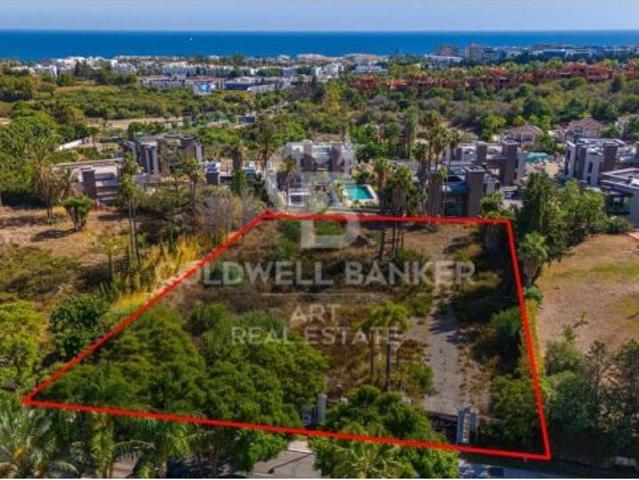 Local Comercial en venta en Nueva Andalucía, Costa del Sol Occidental