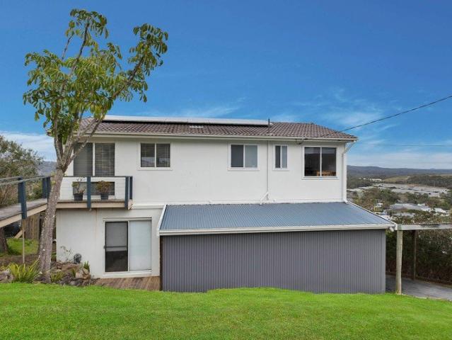 House for rent in Forresters Beach, New South Wales
