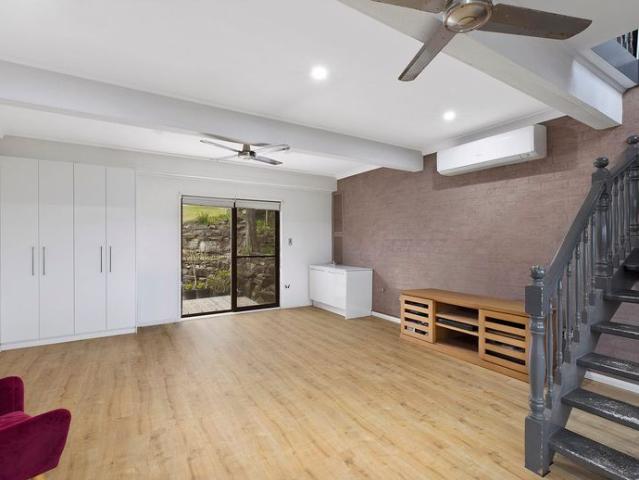 House for rent in Forresters Beach, New South Wales