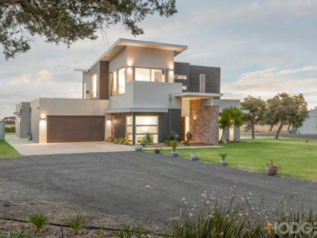 House for sale in Tyagarah, Victoria