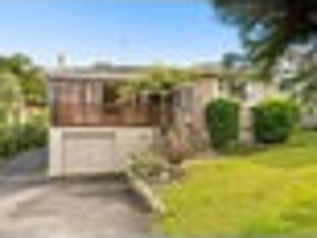House for sale in Wairau Valley