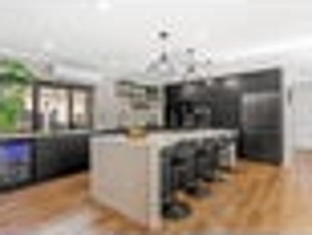 House for sale in Whangaparaoa