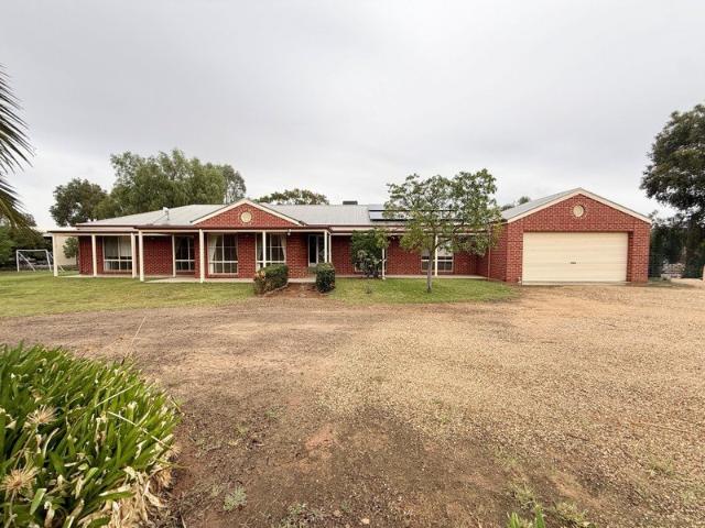 House for rent in Katamatite, Victoria