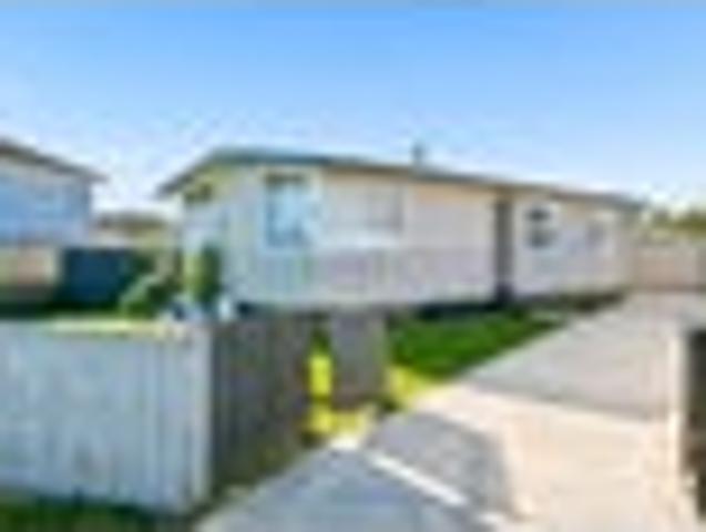 House for sale in Papakura