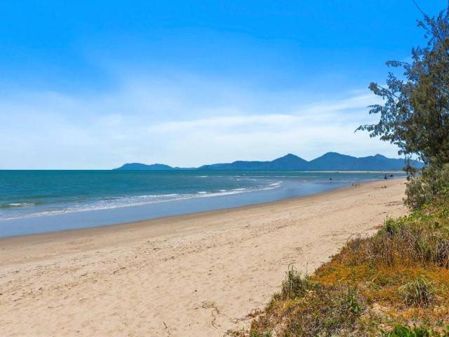 Apartment for sale in Yorkeys Knob, Queensland