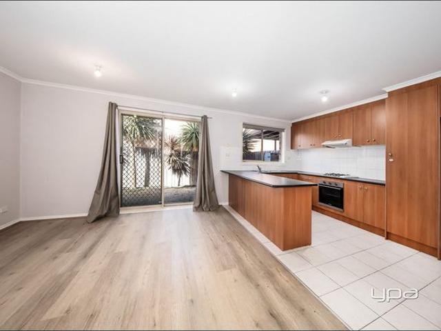 Townhouse for rent in Camerons Creek, Victoria