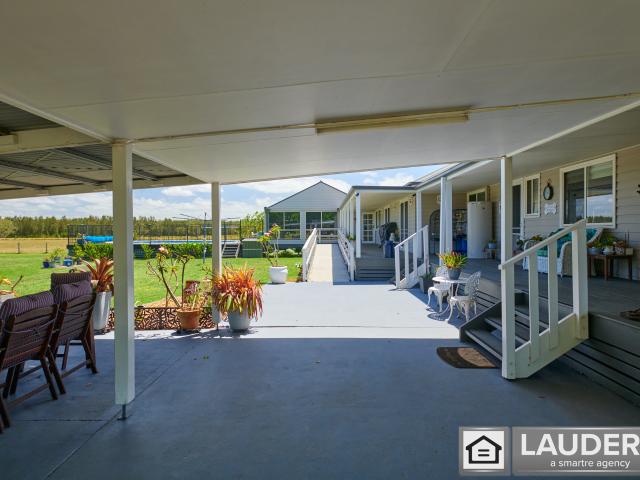 Cottage for sale in Oxley Island, New South Wales
