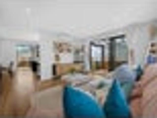 House for sale in Glenfield, Kaipātiki