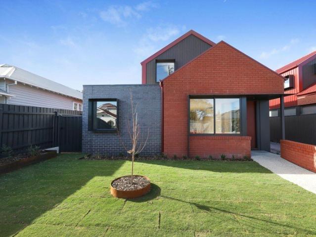 Townhouse for rent in Camerons Creek, Victoria