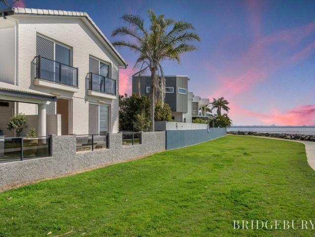 House for rent in Scarborough, Greater Brisbane