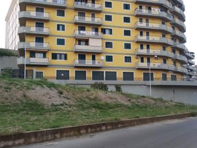 Box in vendita a Caltanissetta, Sicilia