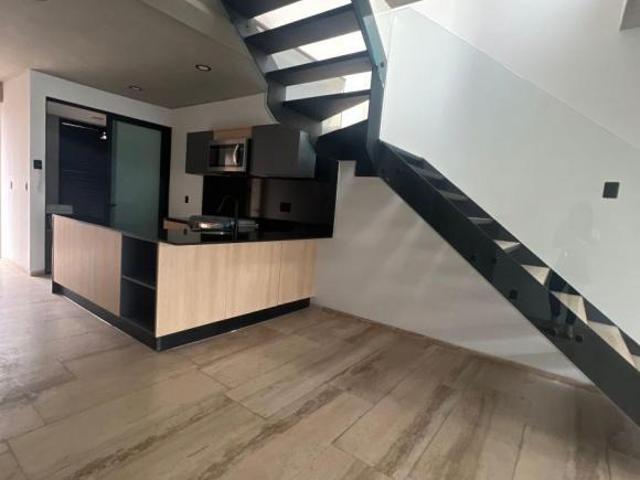 Ultimo Pent House con Roof Garden Privado