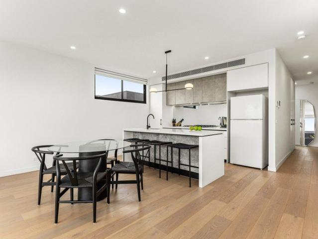 Apartment for sale in Northcote, Melbourne