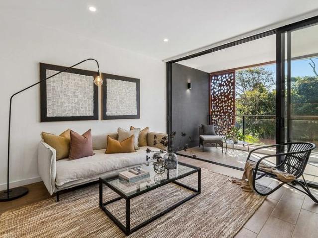 Apartment for rent in Lower North Shore, Sydney