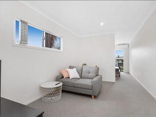 Granny Flat for rent in Tingalpa, Greater Brisbane