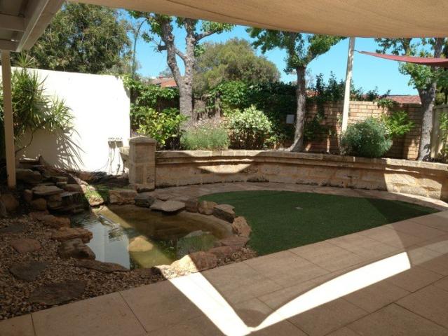 Villa for rent in Como, City of South Perth