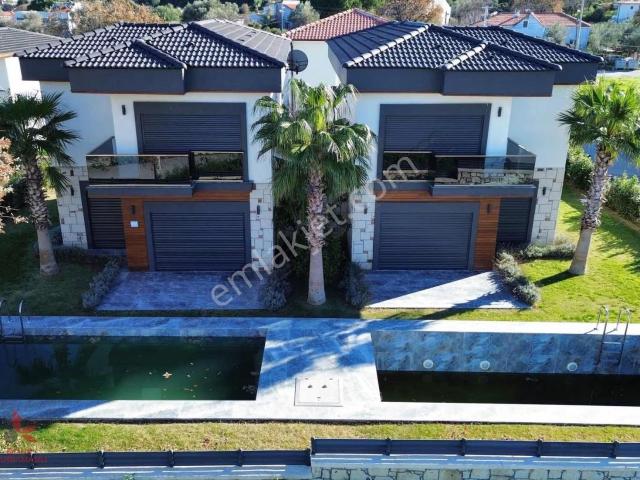 Karaburun, İzmir içerisinde satılık Villa