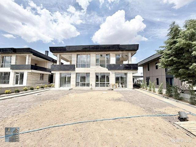 Etimesgut, Ankara içerisinde satılık Villa
