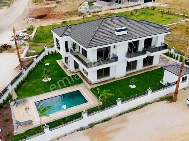 Sariçam, Adana içerisinde satılık Villa
