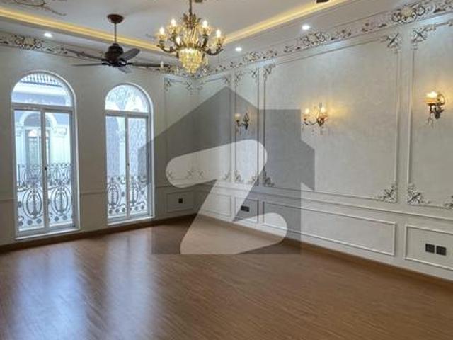 House for sale in Faisalabad, Islamabad Capital Territory