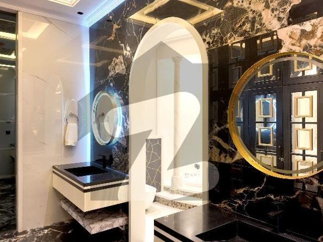 House for sale in لاہور, لاہور ڈویژن