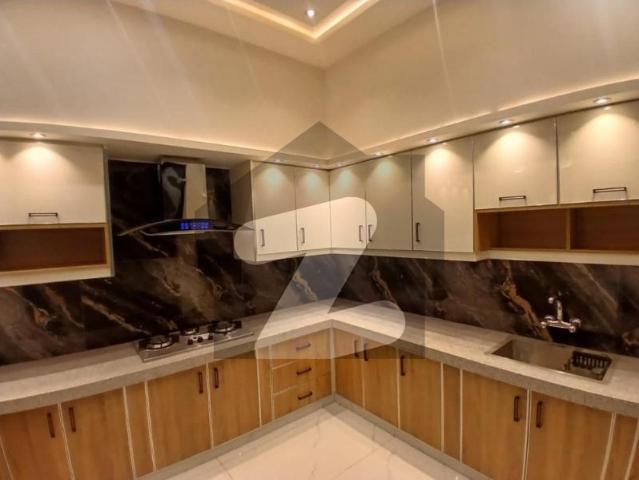 House for sale in Faisalabad, Islamabad Capital Territory