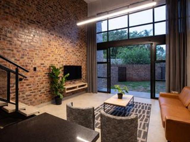 House for rent in Waterkloof, Gauteng