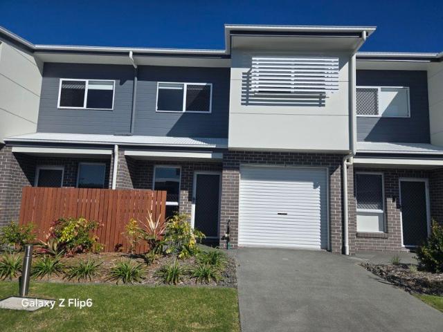 Townhouse for rent in Toombul, Queensland