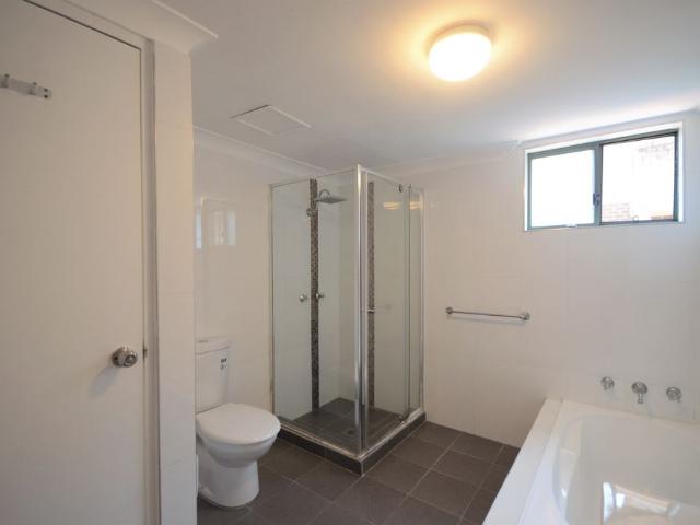 Apartment for rent in Toongabbie