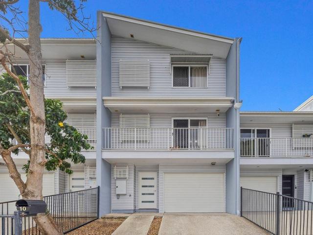 Townhouse for sale in Toombul, Queensland