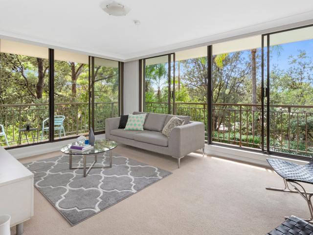 House for rent in Lower North Shore, Sydney