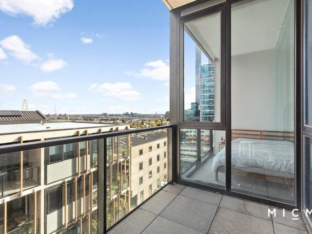 Apartment for sale in West Melbourne, Melbourne