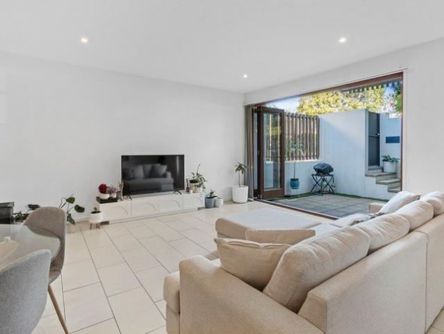 Townhouse for sale in Toombul, Queensland