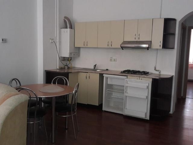 Apartament închirieri