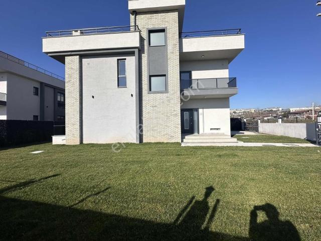 Adapazari, Sakarya içerisinde satılık Villa