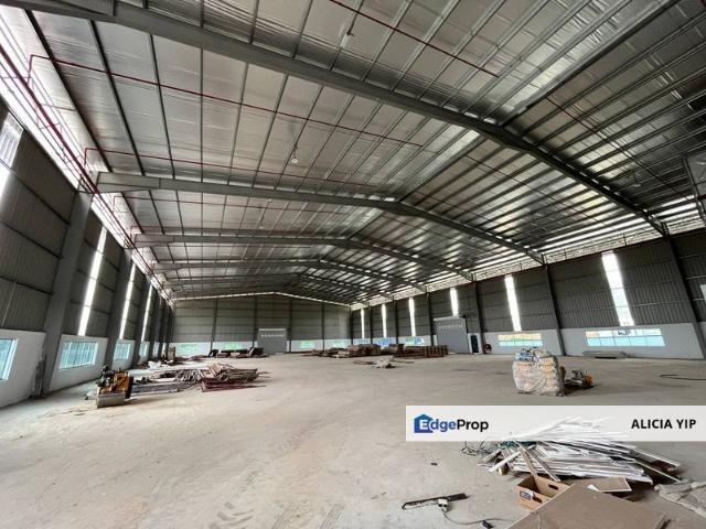 Warehouse for sale in Pekan Nanas, Johor