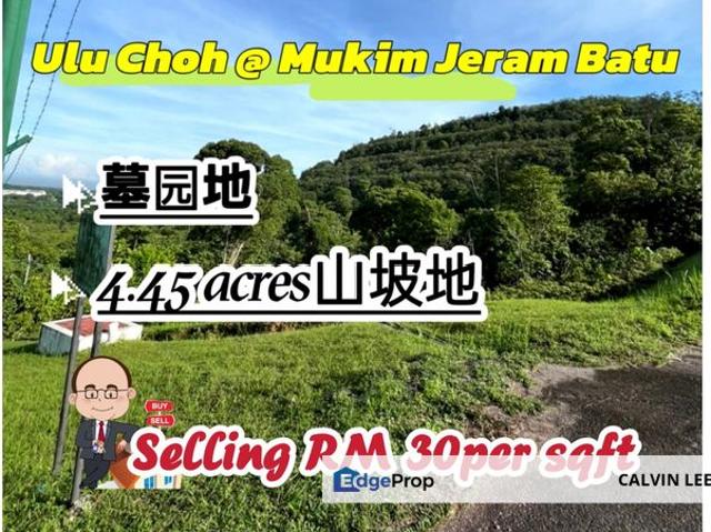 Warehouse for sale in Pekan Nenas, Johor