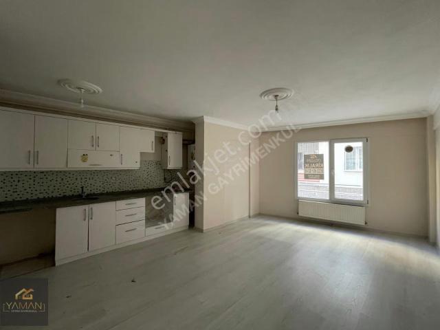 Ulucami Mahallesi, Akhisar içerisinde kiralık mülk