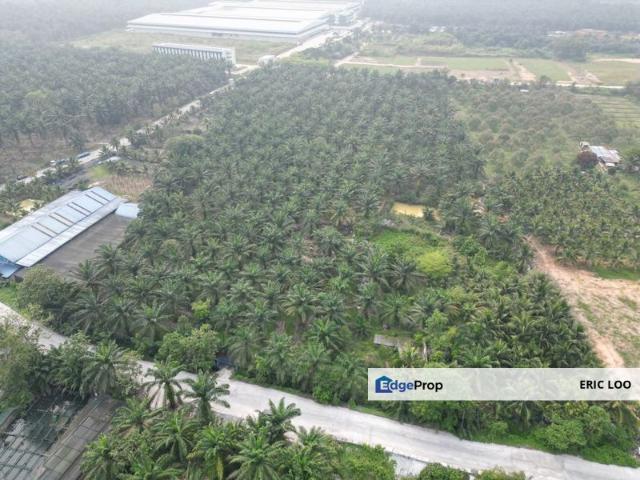Warehouse for sale in Ulu Choh, Kulai