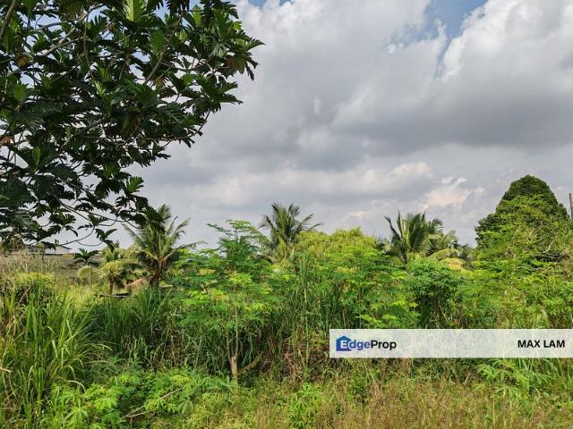 Shop for sale in Ulu Tiram, Johor Bahru