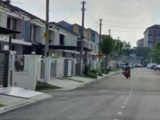 Terraced House for sale in Ulu Tiram, Johor