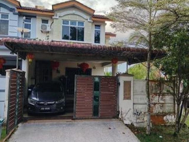 Terraced House for sale in Ulu Tiram, Johor