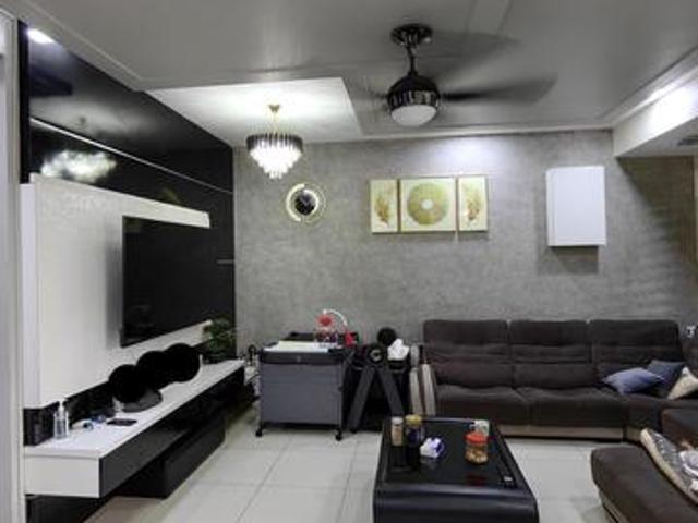 Terraced House for sale in Ulu Tiram, Johor