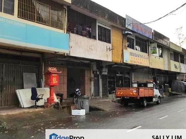 Shop for sale in Ulu Tiram, Johor