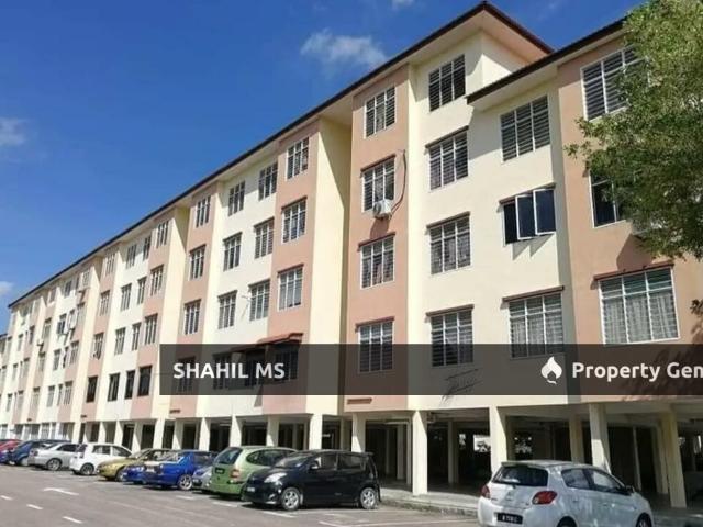 Flat for sale in Ulu Tiram, Johor