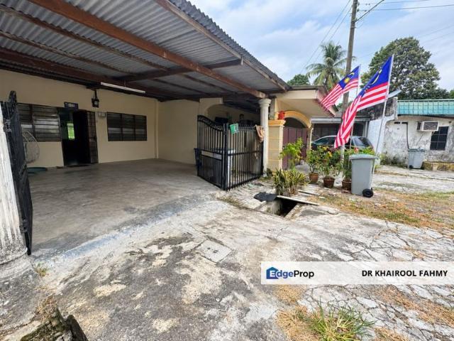 House for sale in Ulu Tiram, Johor