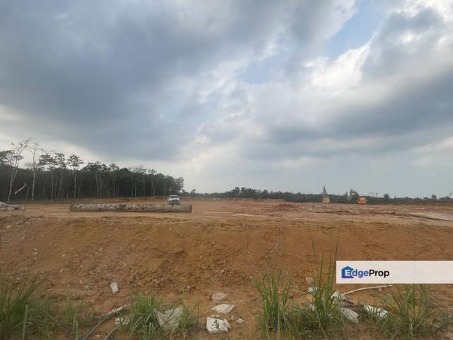 Warehouse for sale in Ulu Tiram, Johor