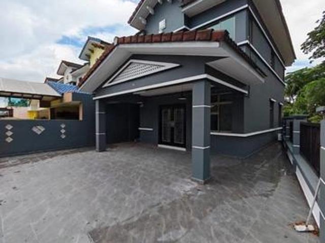 Terraced House for sale in Ulu Tiram, Johor