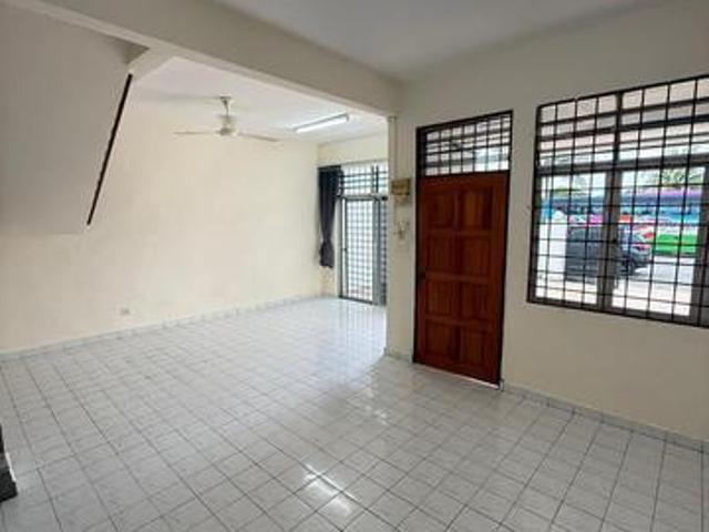 Terraced House for rent in Ulu Tiram, Johor